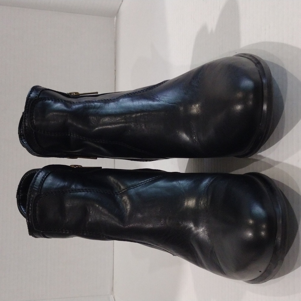 Steve Madden Zipstr Black Ankle boots Size 8